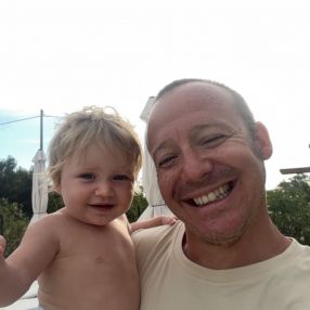 Costantino, Famiglia a Malgrate
