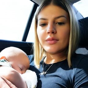 Ester, Famiglia a Mezzolombardo
