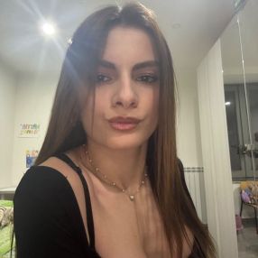 Giada, Babysitter a Fiuggi