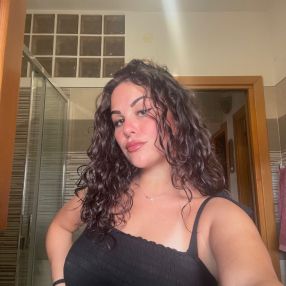 Alice, Babysitter in Latina