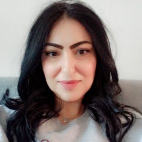 Alia, Babysitter in Cornaredo