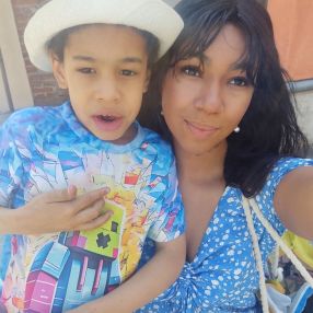 Gabriela, Family in Busca