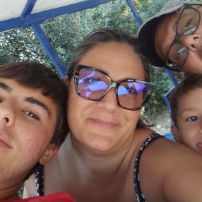Lorena, Babysitter a Azzano Mella