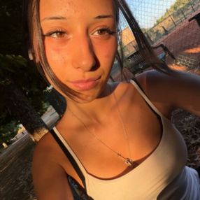Jenny, Babysitter a San Casciano In Val di Pesa
