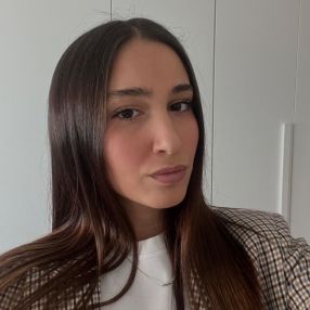 Angelica, Babysitter in Carrù