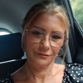 Anna Luisa, Babysitter a Laghetto