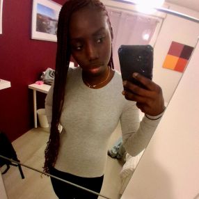 Fatima, Babysitter a Madone