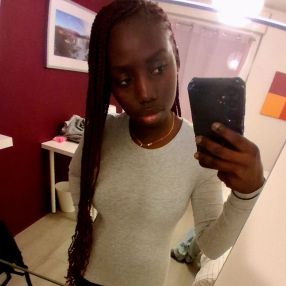 Fatima, Babysitter a Madone