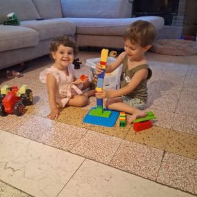Emanuele, Famiglia a Provincia di Ferrara