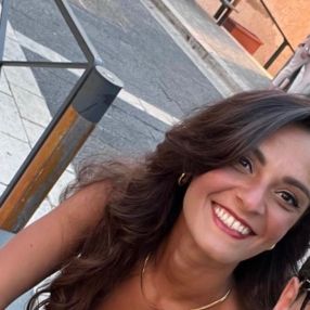 Giulia, Babysitter in Genova