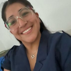 Joselyn lesly, Babysitter a Legnano