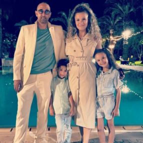Valentina, Famiglia a San Pietro In Lama