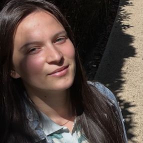 Paola, Babysitter in Settimo Milanese