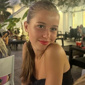 Stella, Babysitter a San Matteo Della Decima