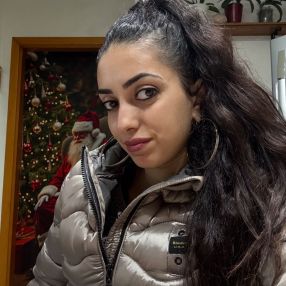 Martina, Babysitter a Crotone