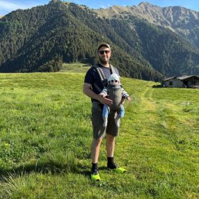 Francesco, Family in Varese