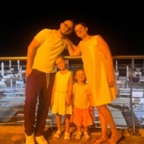 Giulia, Family in Rosta