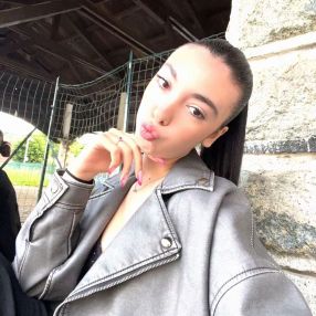 Gioia, Babysitter a Lanzo torinese