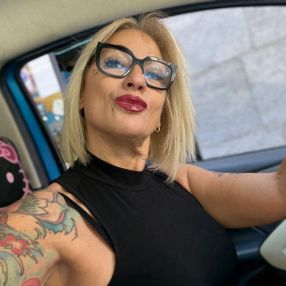 Raffaella, Babysitter a Lavena ponte Tresa