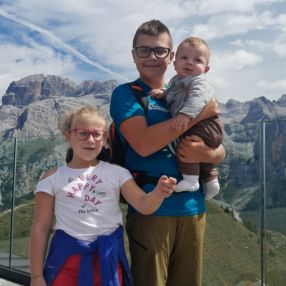 Elena, Famiglia a Omegna