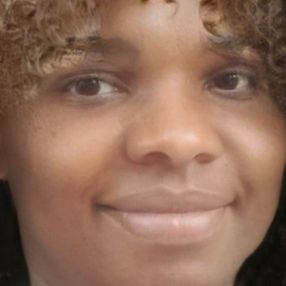 Grace, Babysitter a Stezzano