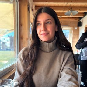 Sara, Babysitter a Volpago del Montello