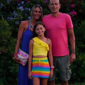 Gabriella, Famiglia a Aci Catena
