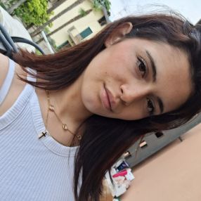 Giulia, Babysitter in Zandobbio
