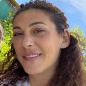 Melina, Babysitter in Arzano