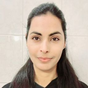 SANGHMITRA, Babysitter in Pieve Porto Morone