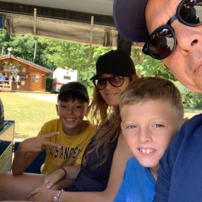 Giandomenico, Famiglia a Pomezia