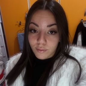 Giulia, Babysitter a Dolianova