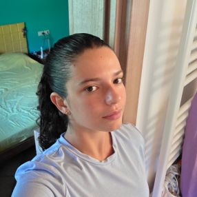 Vittoria, Babysitter a Fara Gera D'adda
