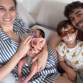 Shir, Famiglia a Sesto San Giovanni