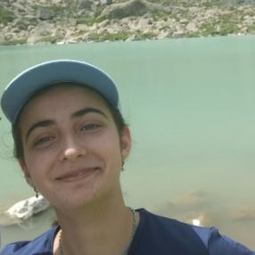 Miriam, Babysitter a Vigone
