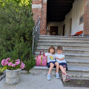 Laura, Family in Varese