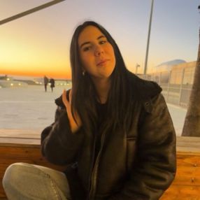 Sara, Babysitter a Liguria