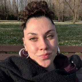 Elisa, Babysitter a Montignoso