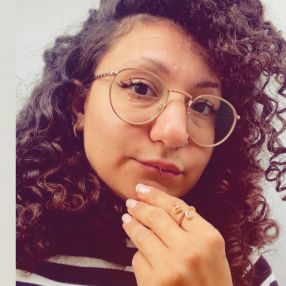 Fiorella, Babysitter a Arco