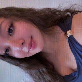 Yasmine, Babysitter in Varallo