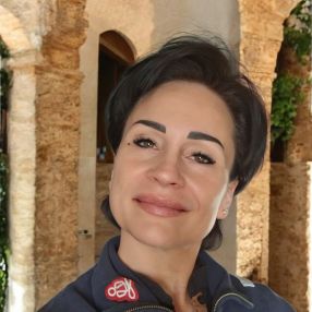 Ilenia, Babysitter in Brisighella