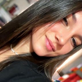 Nicole, Babysitter a Barga