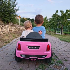 Greta, Famiglia a Marano di Valpolicella