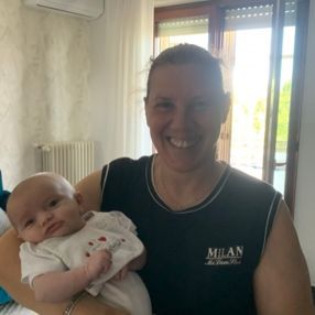 Simona, Babysitter a Bari