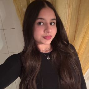 Aurora, Babysitter a Provincia di Latina