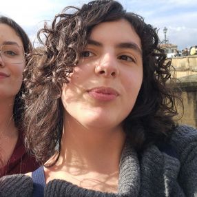 Alba, Babysitter a Caselle
