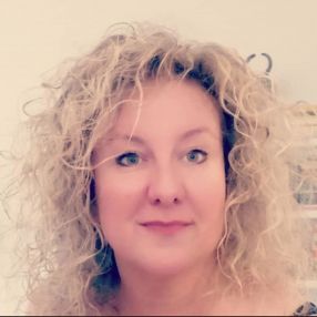 Michela, Babysitter a Bolano
