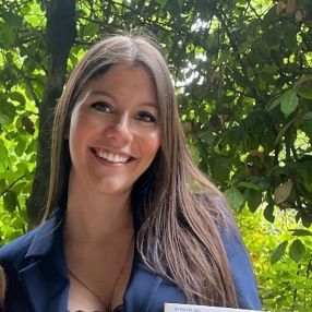 Ines, Babysitter a Bellizzi