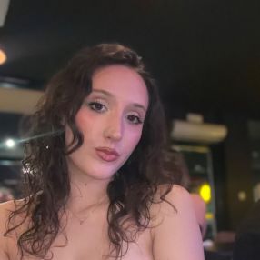 Noemi, Babysitter a Città Metropolitana di Milano