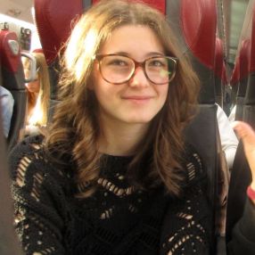 Nicole, Babysitter a Lugagnano